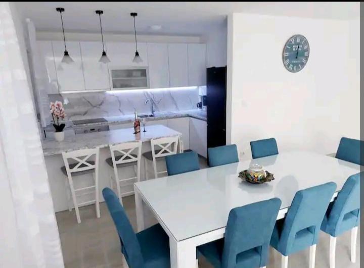 Apartman Hope Zmijavci Bagian luar foto
