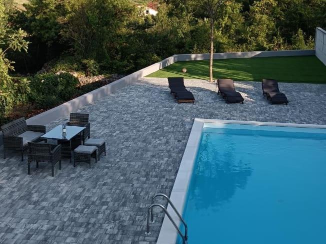 Apartman Hope Zmijavci Bagian luar foto